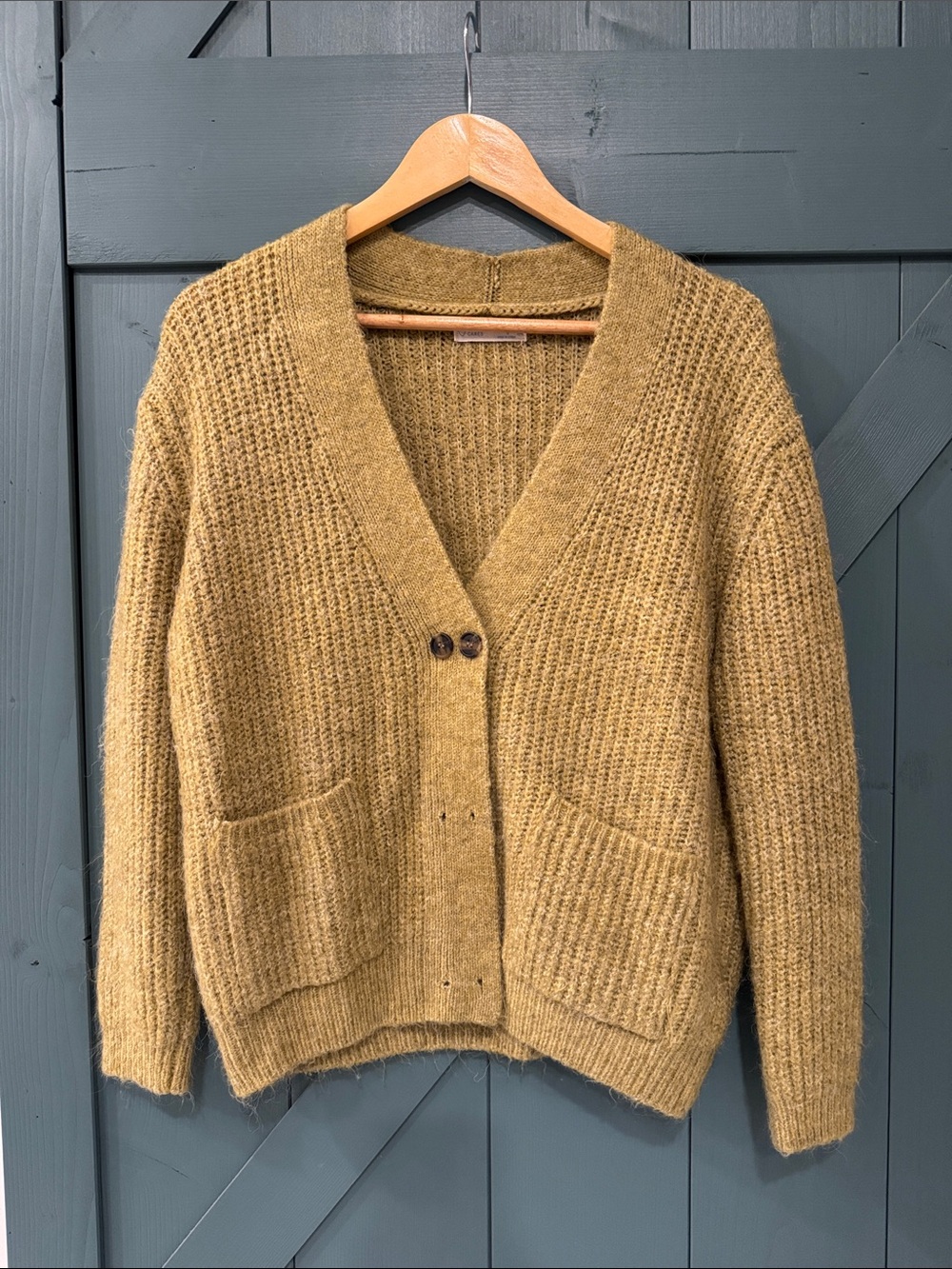 Vintage inspired Cozy V-Neck Chunky Cardigan Sweater - Mustard